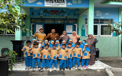 Belajar Ceria, Kenal Madrasah Sejak Dini — PAUD Al Jauhar, Gulon, Salam, Magelang Kunjungi MIN 6 Magelang