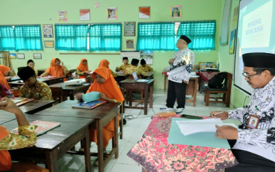 Penilaian Kinerja Guru MIN 6 Magelang Tahun 2025 Tema: “Optimalisasi Kinerja Pendidik untuk Meningkatkan Mutu Pembelajaran di MIN 6 Magelang”